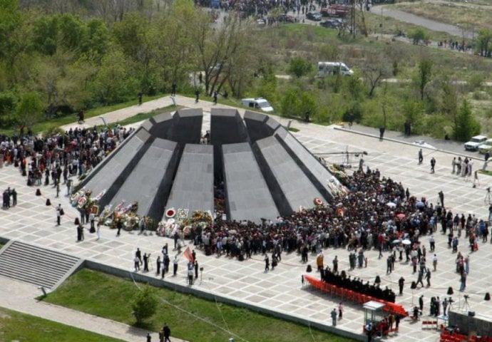 Ovo je prava pozadina niza priznanja 'genocida nad Armencima?!'