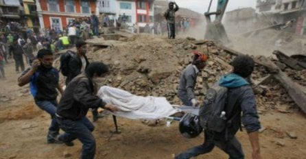 Nepal: Broj žrtava razornog zemljotresa stalno raste