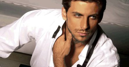 One su rekle svoje: Evo šta na muškarcima najviše privlači ženski pogled!