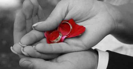 Svadbeni običaji i narodna vjerovanja: Evo zašto mlada ne treba da vježba pisanje svog novog prezimena!