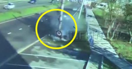 (VIDEO) Ruski nogometaš doživio saobraćajnu nesreću: Pri brzini od 170 km/h automobilom se zabio u stub
