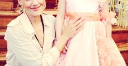 Meryem Uzerli obradovala djevojčicu koja boluje od leukemije!