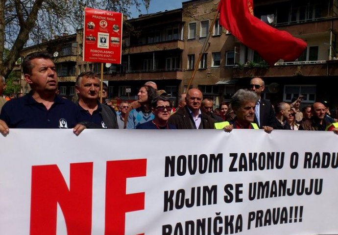  Dva obilježavanja Prvog maja u Tuzli: Sindikati protiv novog zakona o radu FBiH