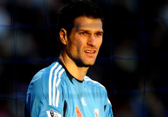 Begović zaludio velikane: Na pomolu transfer karijere