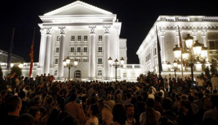 608816-police-block-protestors-at-the-entrance-of-the-government-building-during-a-protest-in-skopje-macedonia2-ap-f