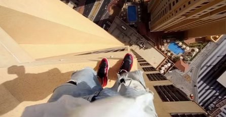 ON NIJE NORMALAN: Pogledajte kako se ovaj momak igra sa svojim životom!