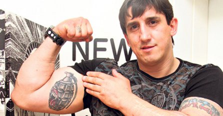 VIDEO: Albanac Abdullahu nokautirao Kristijana Golubovića u svega par sekundi!