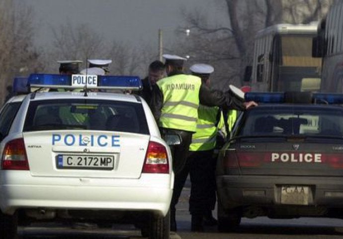 Petero poginulo u stravičnoj saobraćajnoj nesreći