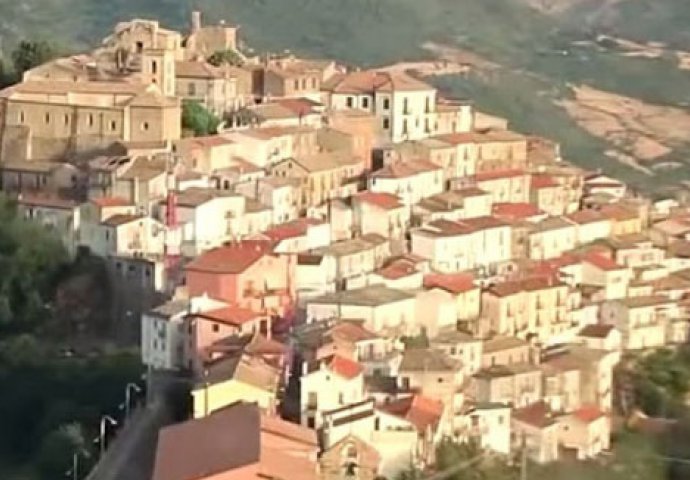 Vještičija kletva: Ukleti grad u Italiji gdje se djeca rađaju sa dva srca i tri plućna krila