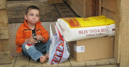 KOMŠIJE U ČUDU: Policija RS-a u akciji 'Ruben' hapsila humanitarce, pretresla kuću samohrane majke...