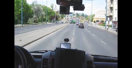 NAJLUĐA VOŽNJA HITNE POMOĆI: Snimak postao hit na Youtube-u!