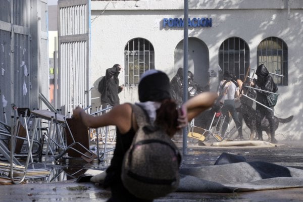 protesti-demonstracije-u-cileu-3