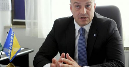 Bivši FIFA-in arbitar Elmir Pilav: Svaka greška u vječitom derbiju može uzrokovati i nerede