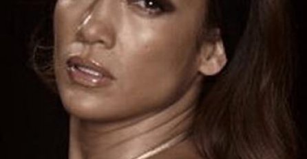 Neobrađene fotografije Jennifer Lopez "procurile" na internet!