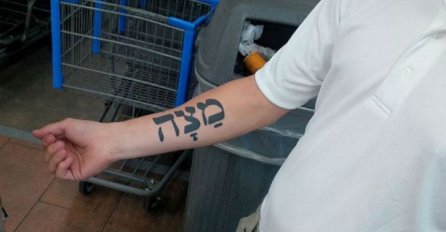  Istetovirao svoju ruku, a onda je saznao šta zaista piše na njoj...