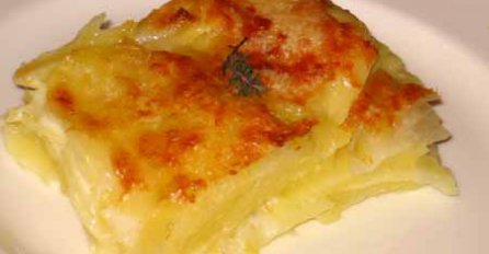 Nešto novo i drugačije: Zapečeni krompir s jajima