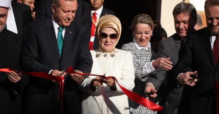 (FOTO) Erdogan i Izetbegović otvorili obnovljeni Isa-begov hamam i Carevu džamiju