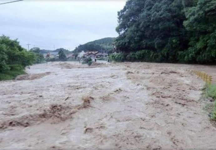 Upozorenje kao lani: Upaljen crveni alarm, obilne padavine 22. i 23. maja!