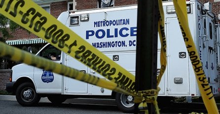 UZBUNA ZBOG LONCA U WASHINGTONU Policija raznijela sumnjiv predmet pronađen u autu