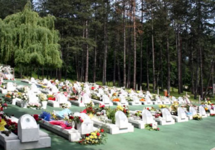 Sjećanje na dan kada je svirepo ubijena tuzlanska mladost