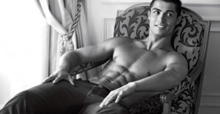 (FOTO) Italijanska seks bomba: Nova djevojka Cristiana Ronalda mami uzdahe!