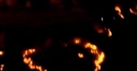 Ovo jezero je toliko zagađeno da se veoma lako zapali samo od sebe