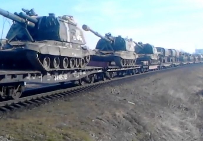 PUTIN PRIPREMA INVAZIJU? Rusi na granicu s Ukrajinom dovoze vozove pune tenkova