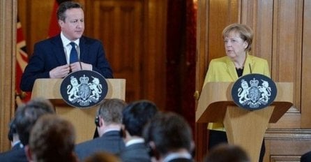 David Cameron: Blatter mora podnijeti ostavku!