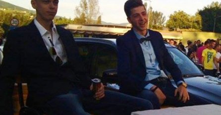 ORIGINALNO Na matursku zabavu došli traktorom