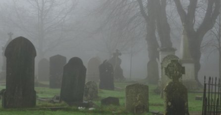 Priča koja je prestravila javnost: Djeca se igrala na groblju, a onda je počeo horor