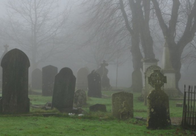 Priča koja je prestravila javnost: Djeca se igrala na groblju, a onda je počeo horor