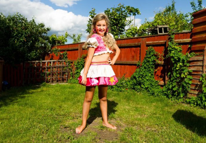 ŠTA REĆI O OVOJ ŽENI? Hiljade funti trošili na izgled svoje djevojčice