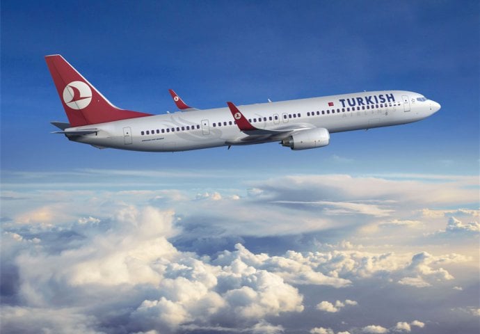 Avion Turkish Airlinesa prinudno sletio u Varšavu