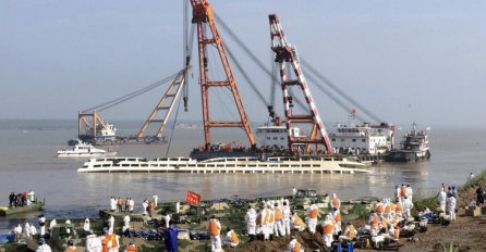 Broj poginulih u brodskoj nesreći popeo se na 330