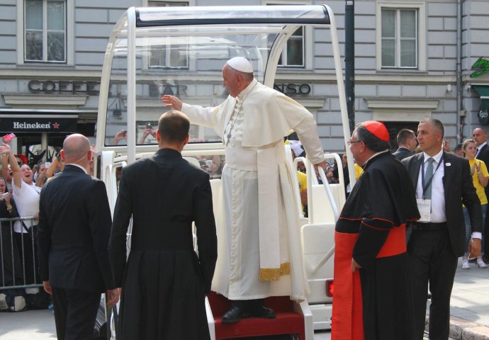 Papa Franjo: "Svi imaju sjeme dobrote jer svi smo mi djeca Božija"