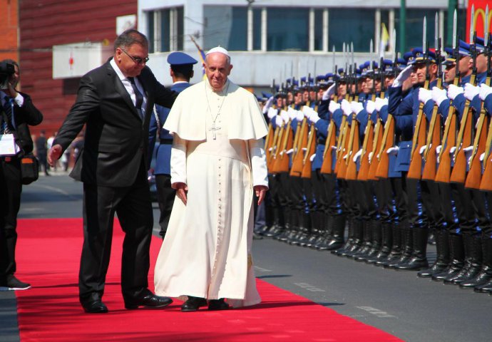 Blagost, skromnost i poštovanje: Dobro nam došao, dobri čovječe!