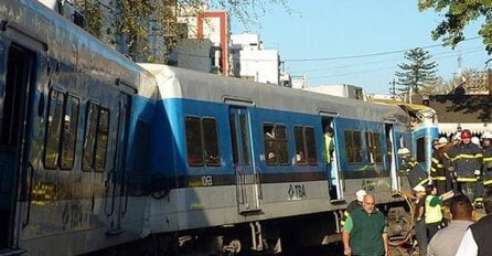 Buenos Aires: U sudaru voza i lokomotive na destine povrijeđenih