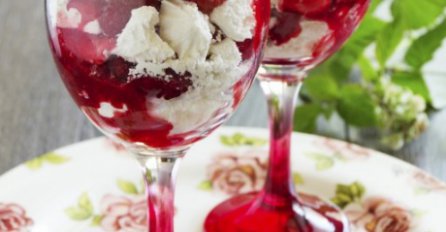 Ljetna fantazija: Kombinacija  malina i puslica