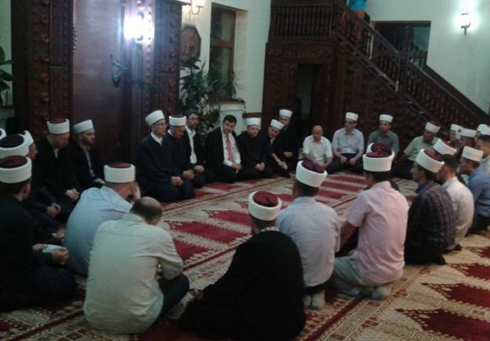 Večer Kur'ana u džematu C. Srebrenik: "U susret ramazanu"