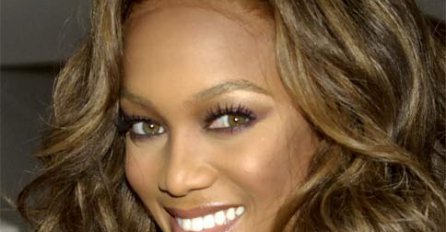 Tyra Banks šokirala selfijem bez šminke.