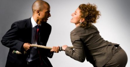 Ženske izjave: Ove rečenice naprosto "ubijaju" svakog muškarca!