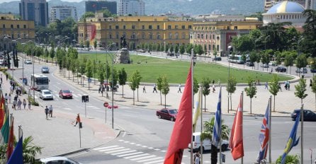 Sutra lokalni izbori u Albaniji: Za 61 načelničko mjesto takmiči se 157 kandidata