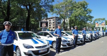 Šefovi policije godinama voze ukradene automobile koje traži Interpol!