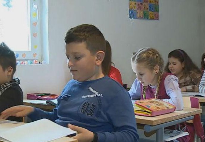 Apartheid u Republici Srpskoj: Sramno ponašanje prema bošnjačkoj djeci u školama