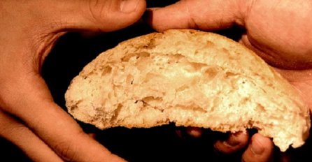 Žena,muž i jedan hljeb:Kratka poučna priča o dugom braku