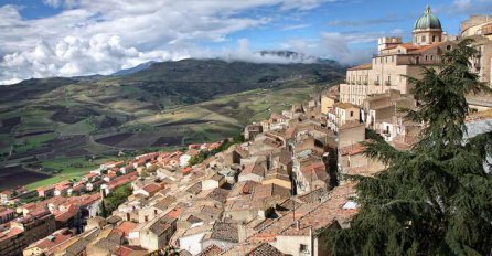 Želite kuću u Italiji, potpuno besplatno? Ovaj grad vam to nudi, ali samo uz jedan uslov