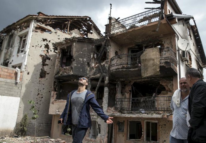 Šta se zaista dešavalo u Kumanovu: Plaćenici, teroristi ili dimna bomba?!