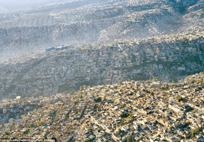 ALARMANTNO: Ove fotografije pokazuju koliko smo zapravo u opasnosti!