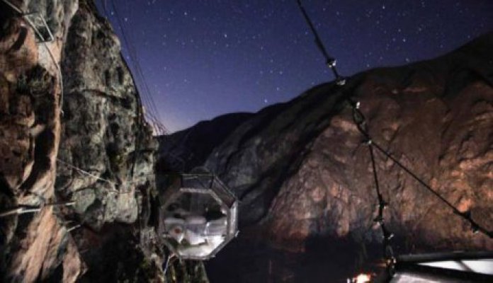 634624-kabina-na-litici03-foto-natura-vive-f