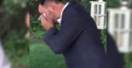 Na vjenčanjima se obično raznježe žene, ali ovaj muškarac je nadmašio sve